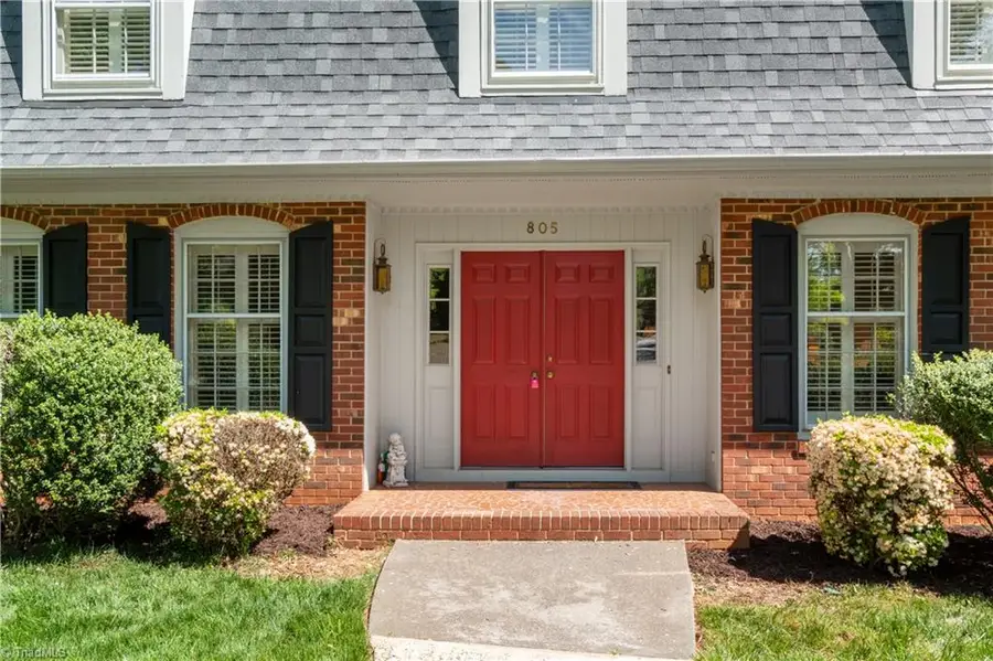 805 Chartwell Circle, Winston Salem, NC 27106 - #3