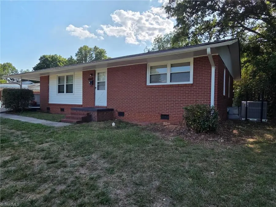 2812 Emerson Street, Winston Salem, NC 27107 - #2