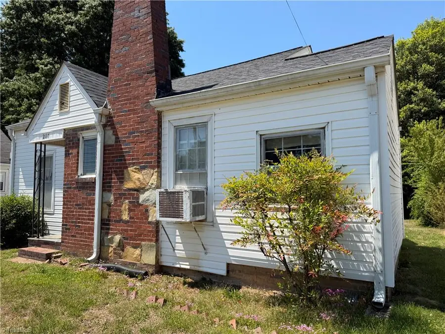 2117 Sprague Street, Winston Salem, NC 27107 - #2