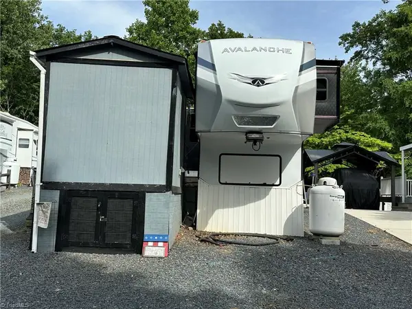 133 Marina Drive, New London, NC 28127