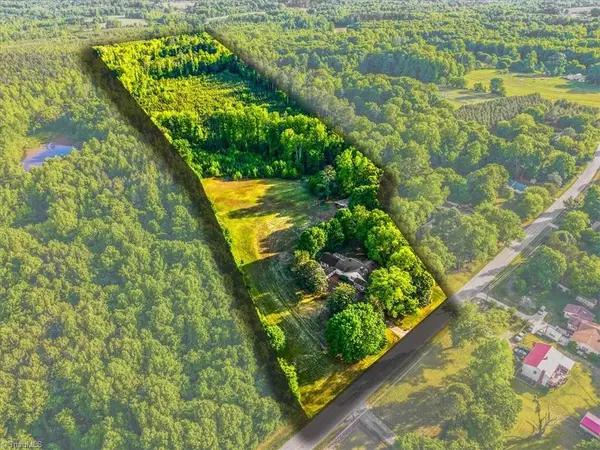 1212 Ritters Lake Road, Greensboro, NC 27406