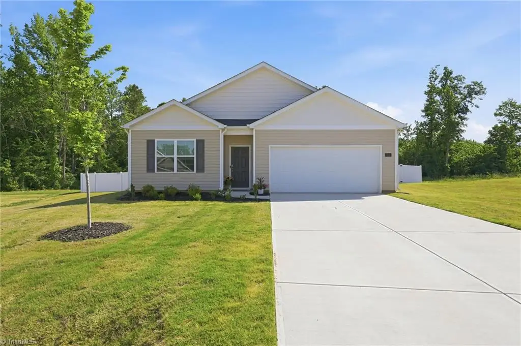 214 Jack Rabbit Court, Lexington, NC 27292 - #1