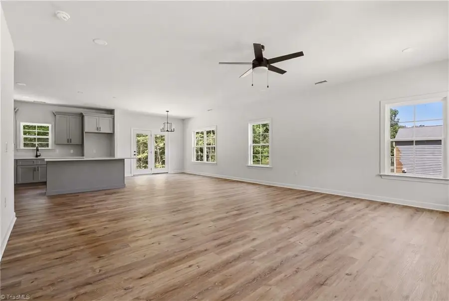 3503 Battleground Avenue, Greensboro, NC 27410 - #3