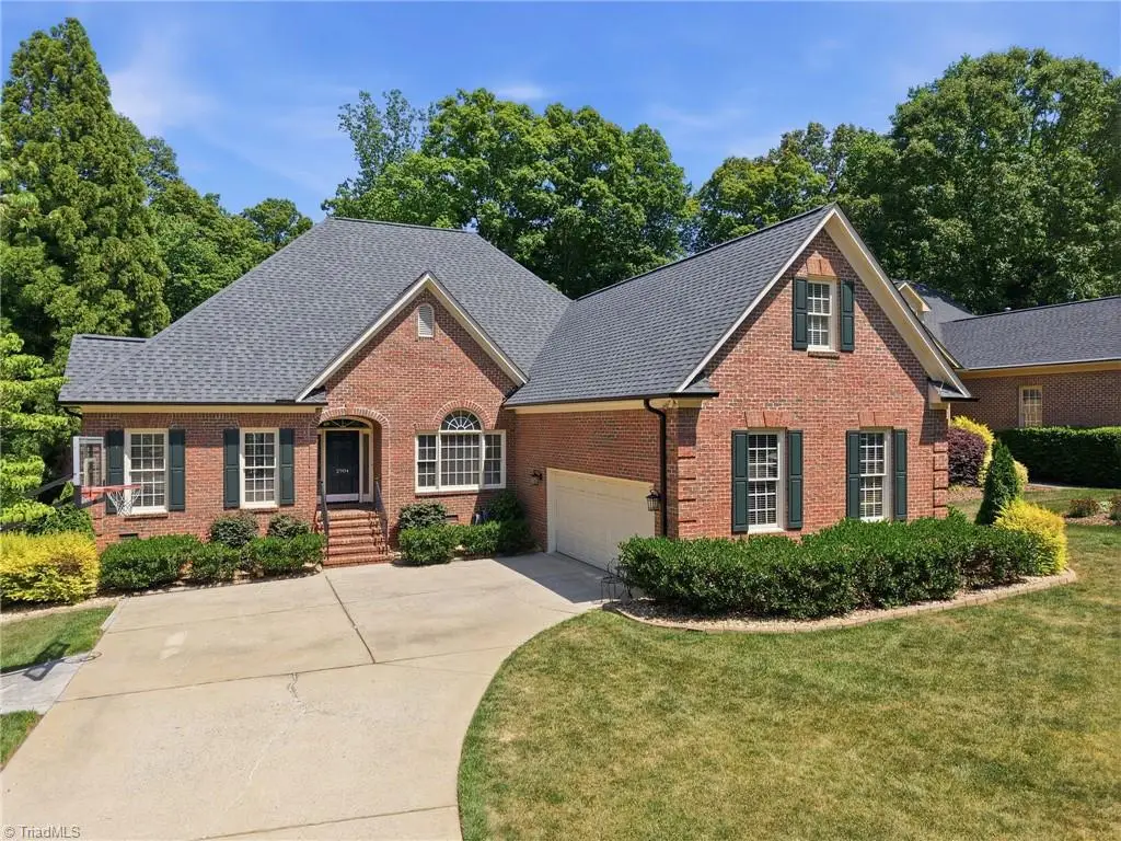 2904 Willow Oak Drive, Greensboro, NC 27408 - #1