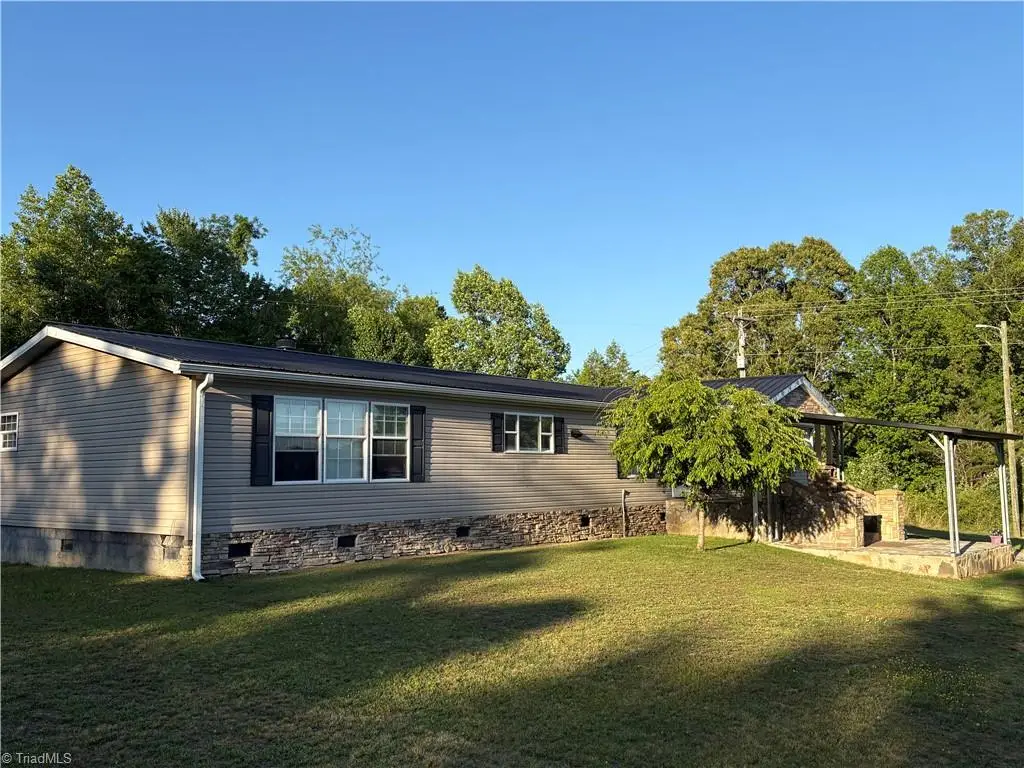 1620 Rogers Road, Mount Airy, NC 27030 - #1