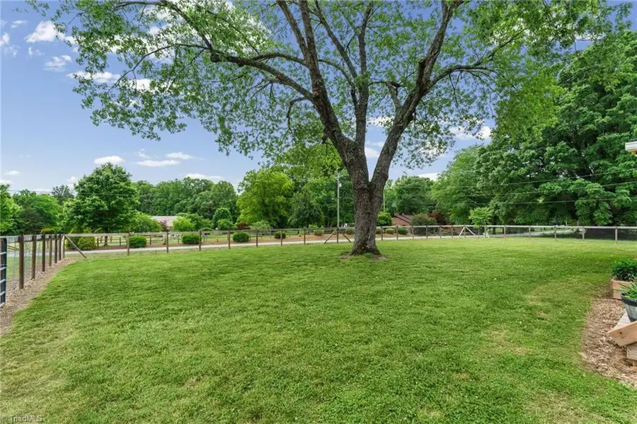 111 Pool Drive, Mocksville, NC 27028 - #3