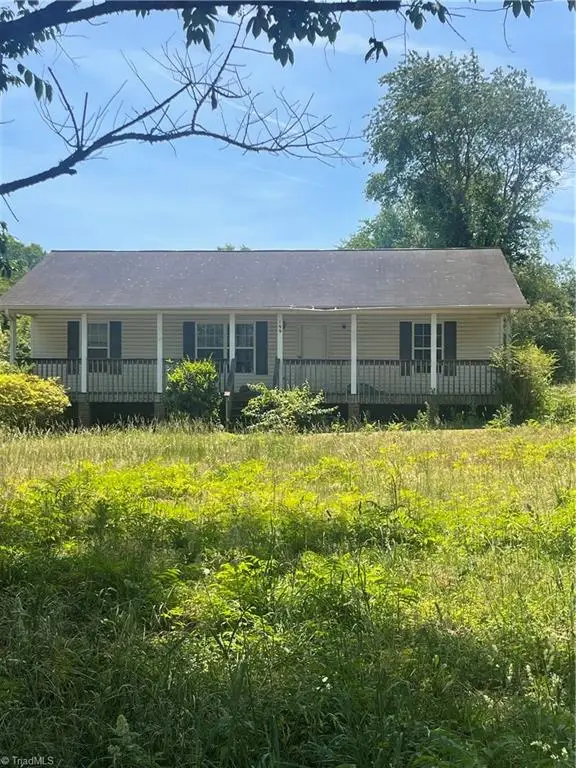 199 Greenhaven Drive, Lexington, NC 27292 - #2