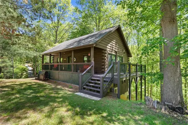 73 Happy Hunt Drive, Grassy Creek, NC 28631