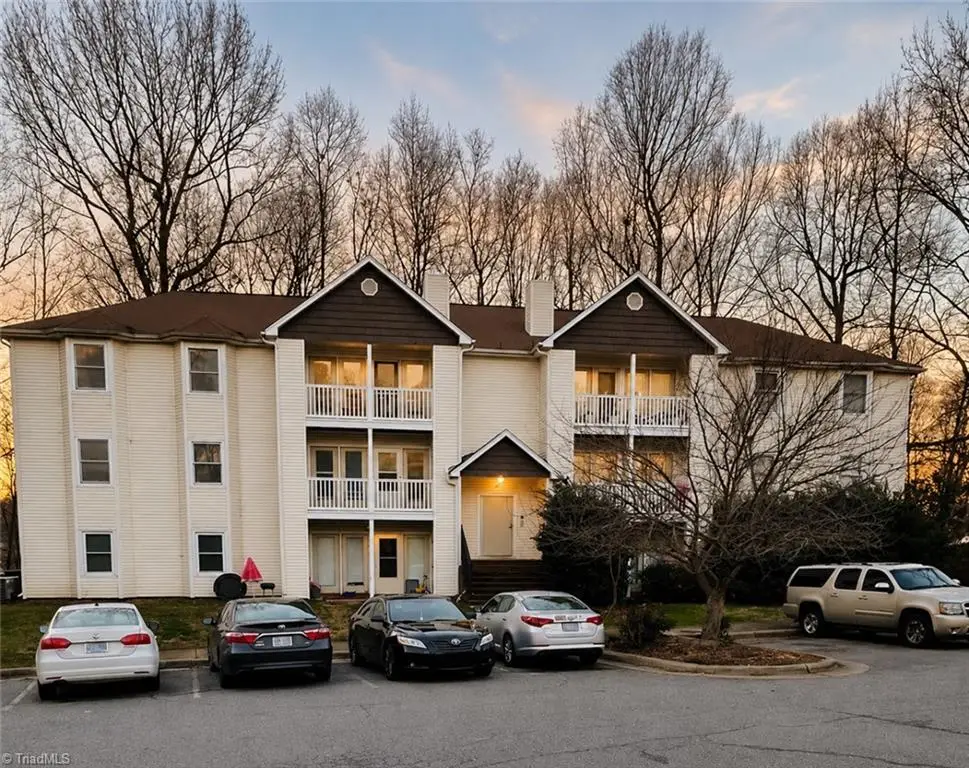 2330 W Vandalia Road, Greensboro, NC 27407 - #1