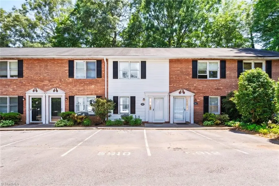 5910 King Charles Court, Clemmons, NC 27012 - #3