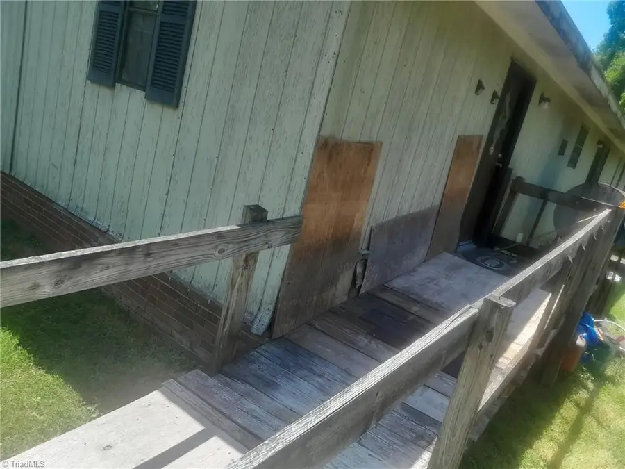 659 Nc Highway 49 N, Ramseur, NC 27316 - #2