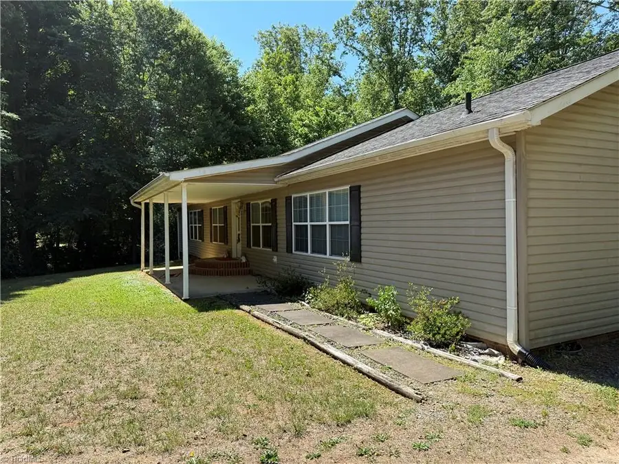 226 Greystone Drive, King, NC 27021 - #2