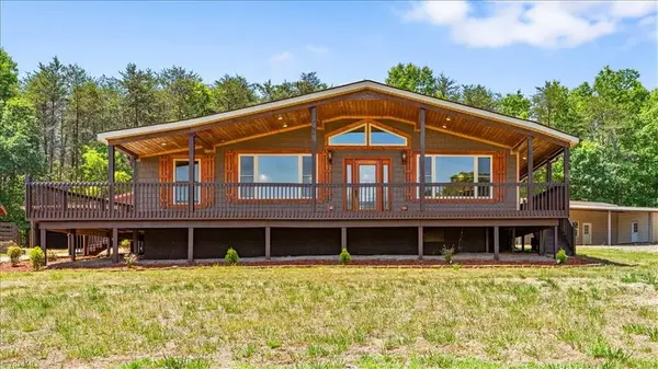 144 Turney Farm Lane, Pilot Mountain, NC 27041