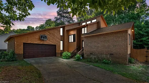 2016 Ledford Road, Greensboro, NC 27406