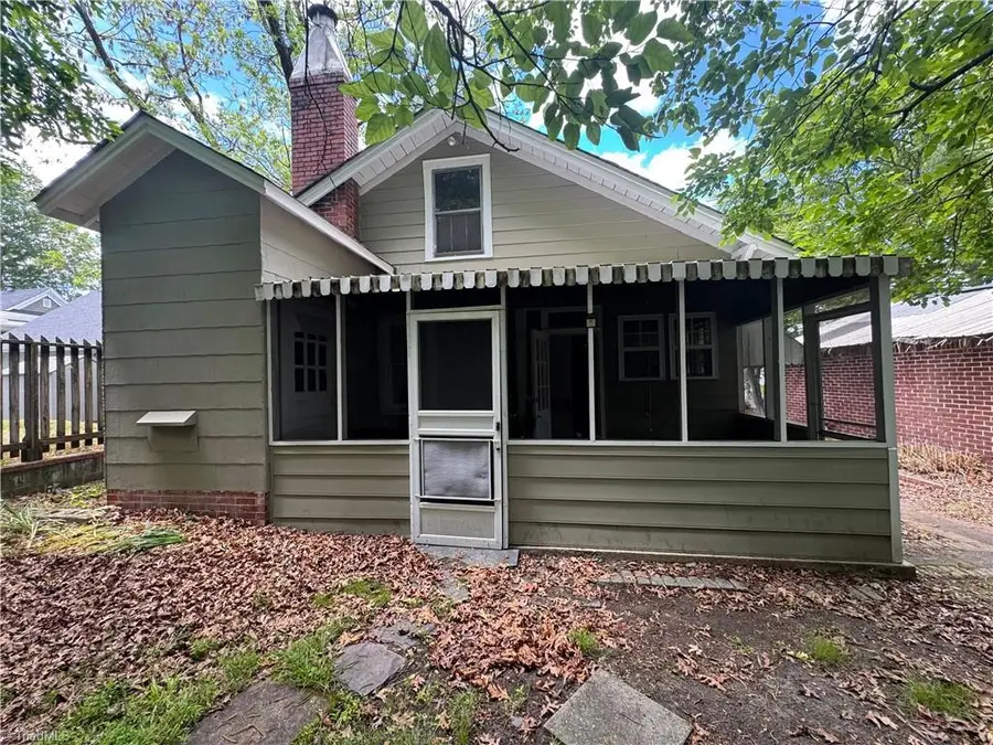 607 S Mendenhall Street, Greensboro, NC 27403 - #2