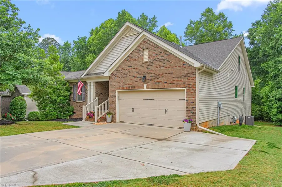 1028 Longleaf Pine Place, Mebane, NC 27302 - #2