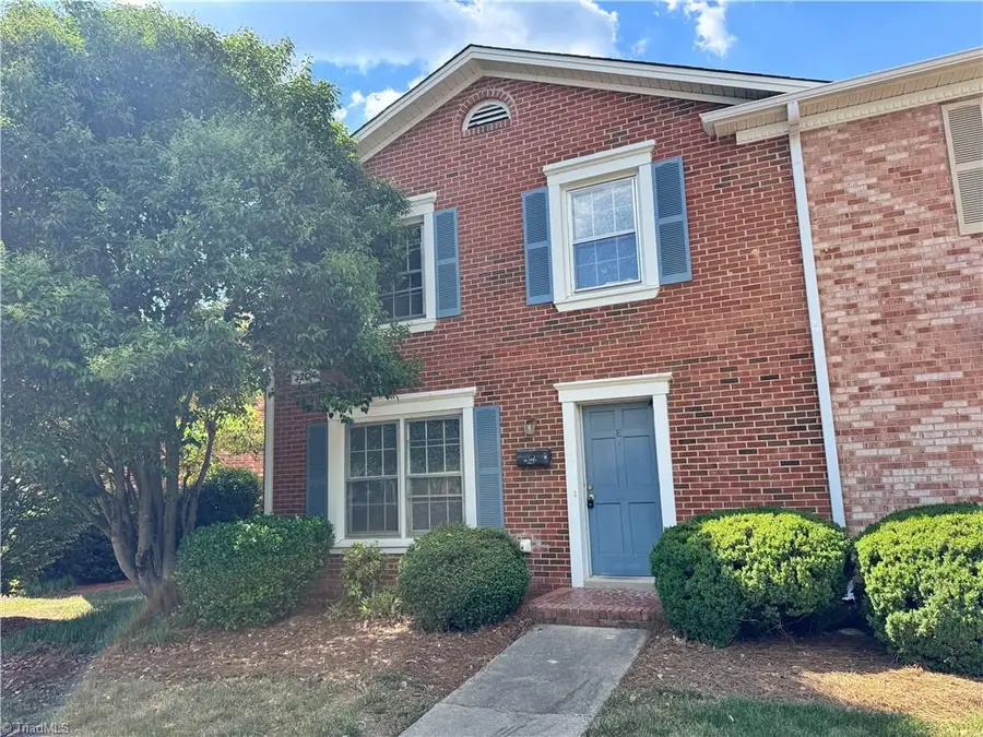 3204 Regents Park Lane #E, Greensboro, NC 27455 - #3