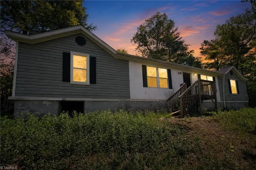 279 Windy Road, Fleetwood, NC 28626 - #2