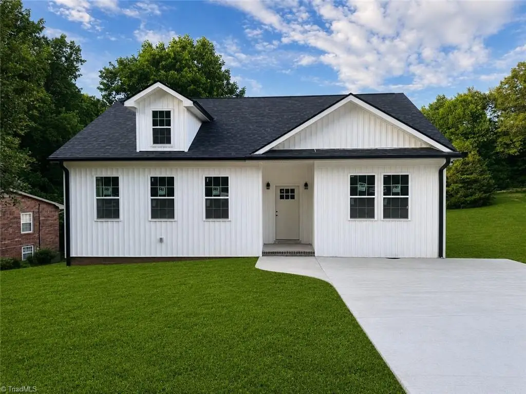 138 Pinnix Street, Jonesville, NC 28642 - #1