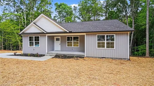 148 Aspen Street, Yadkinville, NC 27055