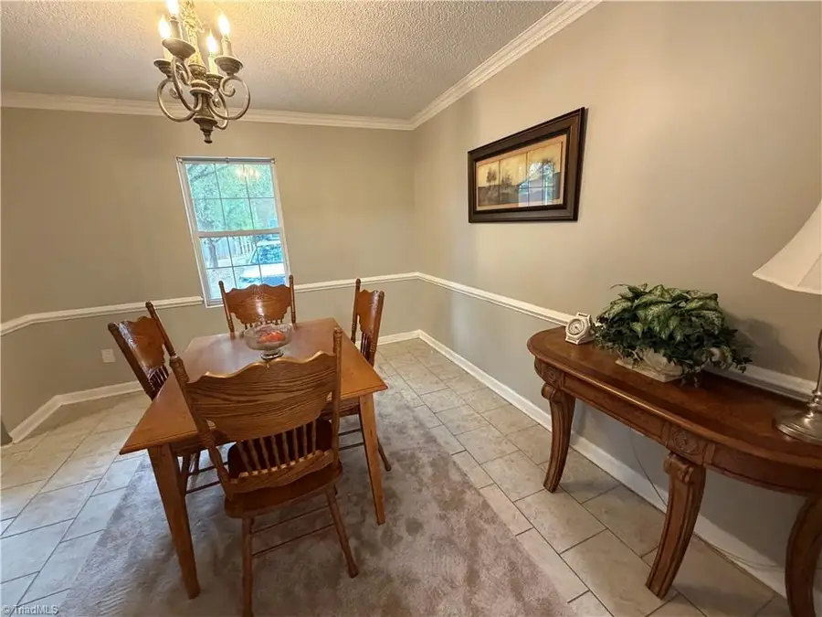 605 Sir Knight Court, Clemmons, NC 27012 - #3
