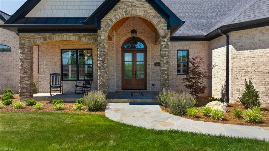 7955 Valleyview Drive, Clemmons, NC 27012 - #3