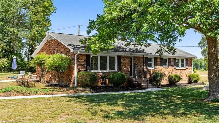 1805 Pleasant Ridge Road, Greensboro, NC 27410 - #3
