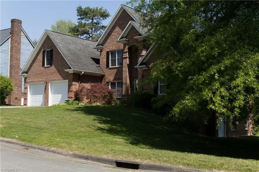 1688 Woodbury Lane, Mount Airy, NC 27030 - #2