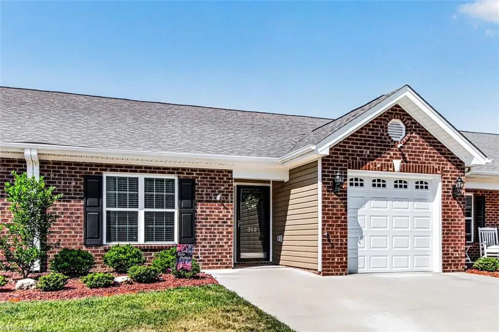 312 Oak Ridge Drive, Archdale, NC 27263 - #1