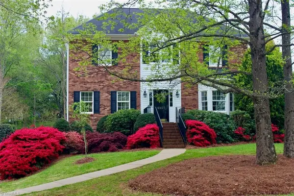 6907 Bridgewood Road, Clemmons, NC 27012