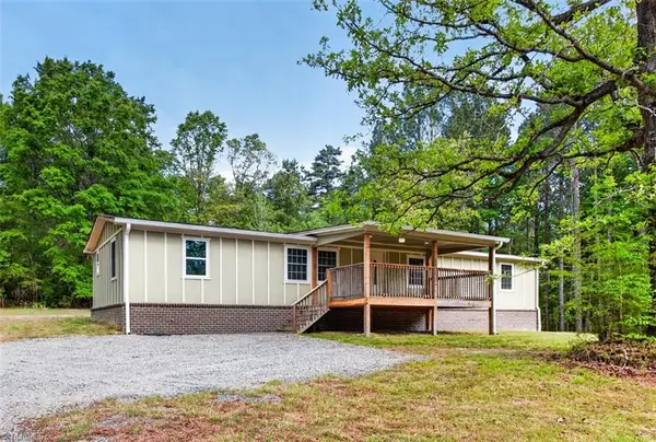 1152 Browns Mill Road, Robbins, NC 27325