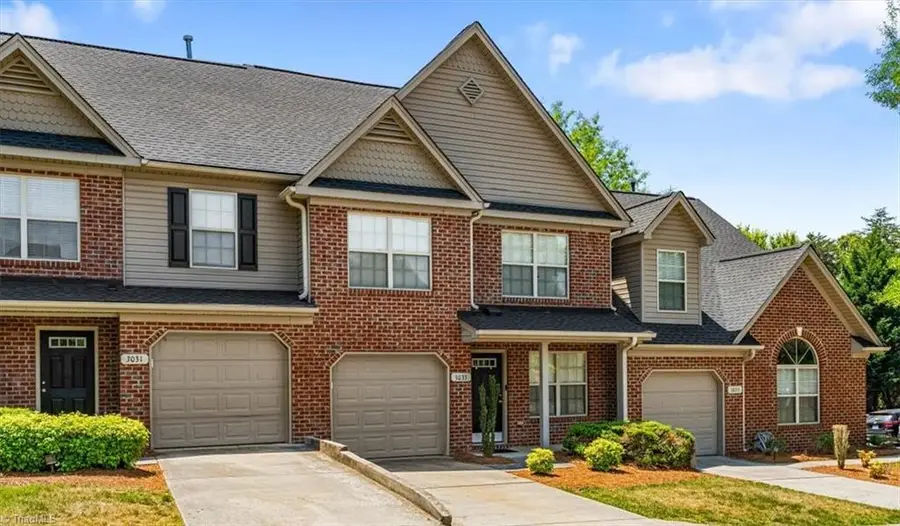 3033 Renaissance Parkway, Jamestown, NC 27282 - #2