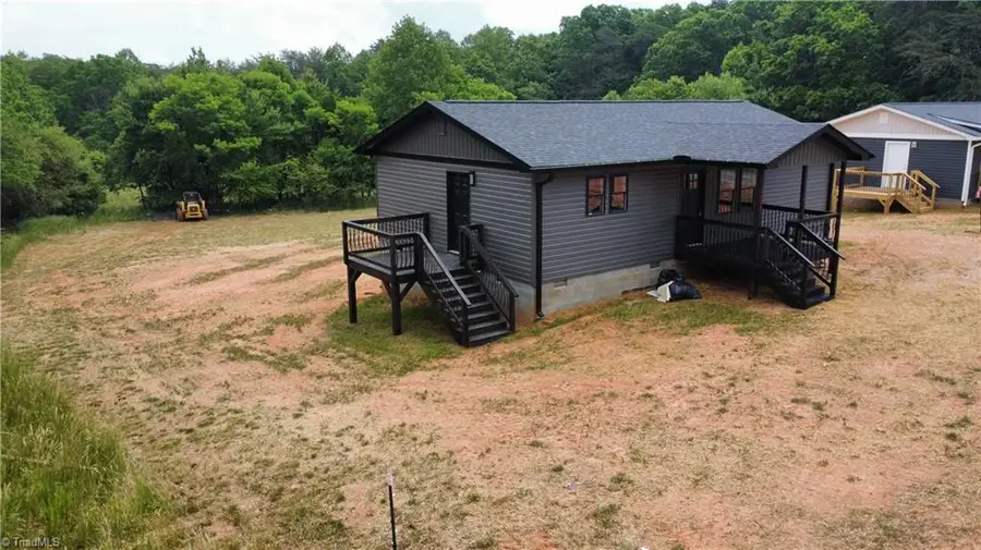 2093 Cook School Road, Pilot Mountain, NC 27041 - #2