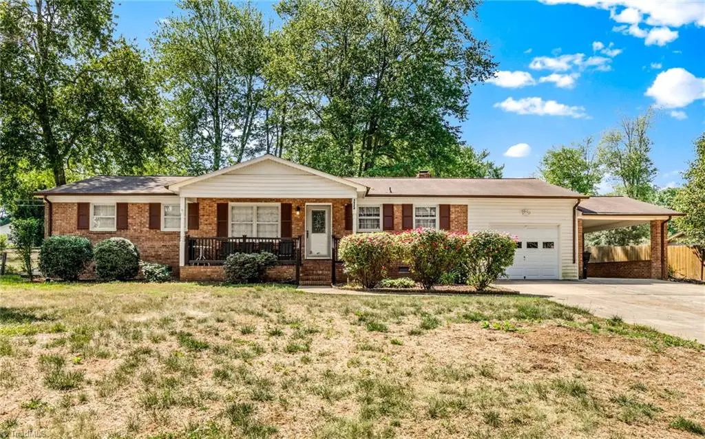 5924 Timberwood Trail, Kernersville, NC 27284 - #1