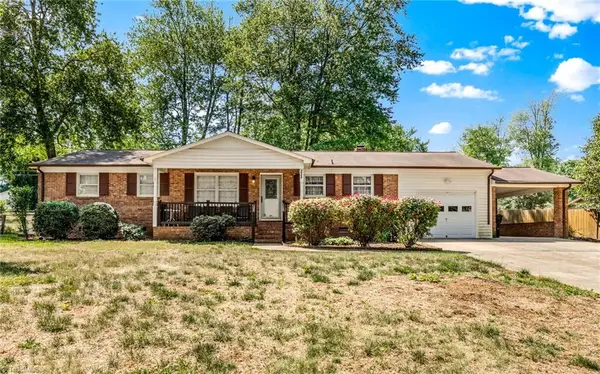 5924 Timberwood Trail, Kernersville, NC 27284