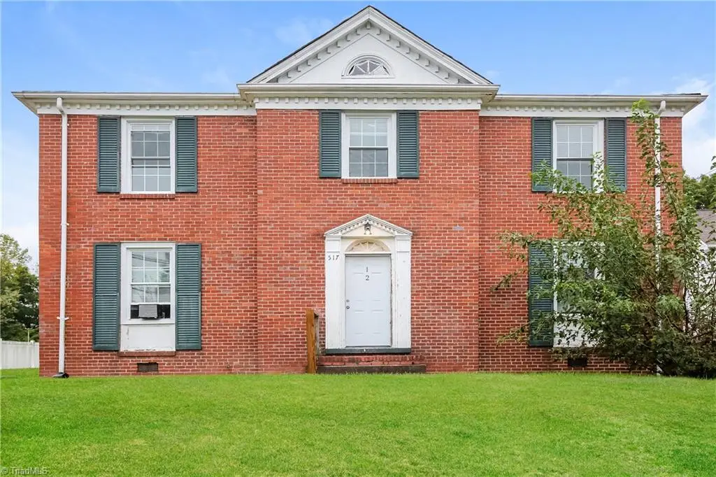 517 Willow Street, Mount Airy, NC 27030 - #1