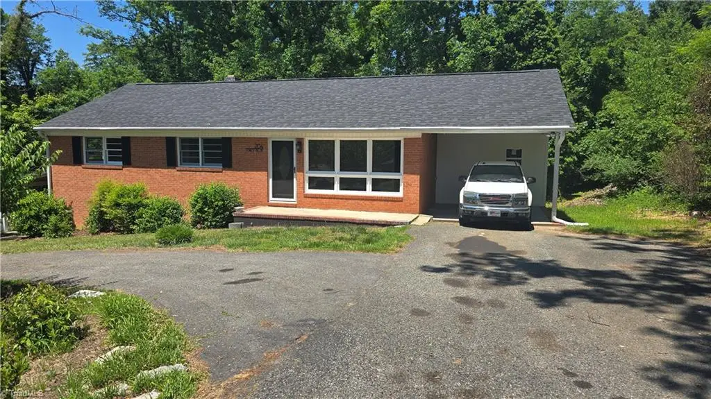 204 Forest Hill Road, Mount Airy, NC 27030 - #1