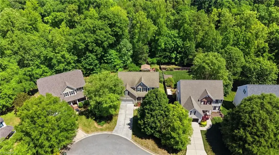 102 Farriers Lane, Jamestown, NC 27282 - #3