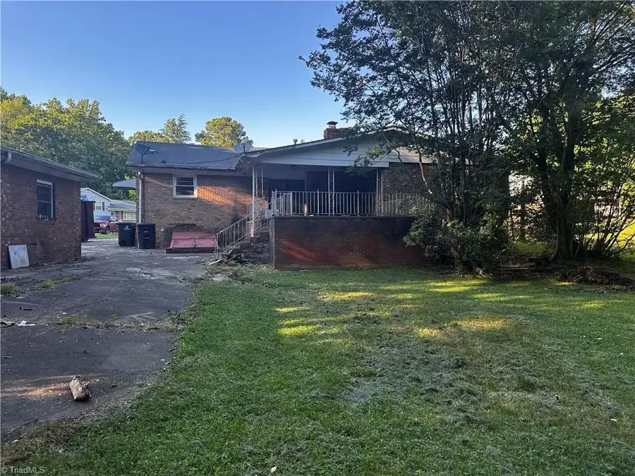 3708 Whitfield Court, Winston Salem, NC 27105 - #3