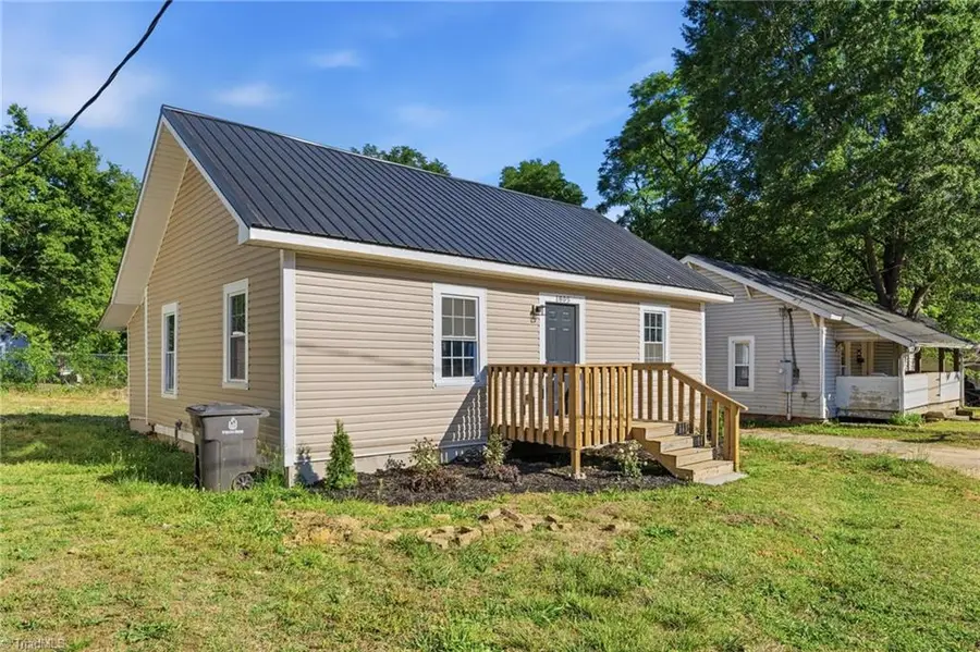 1805 Center Street Se, Winston Salem, NC 27127 - #2