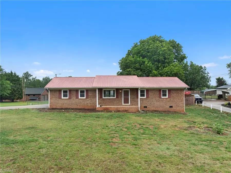 6754 Rosewood Drive, Trinity, NC 27370 - #3