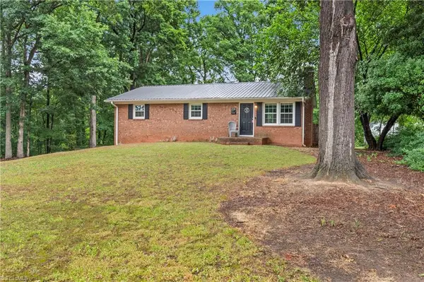 214 N Charles Drive, Winston-Salem, NC 27107