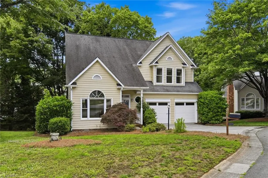 2032 Williamsburg Manor Court, Winston Salem, NC 27103 - #2