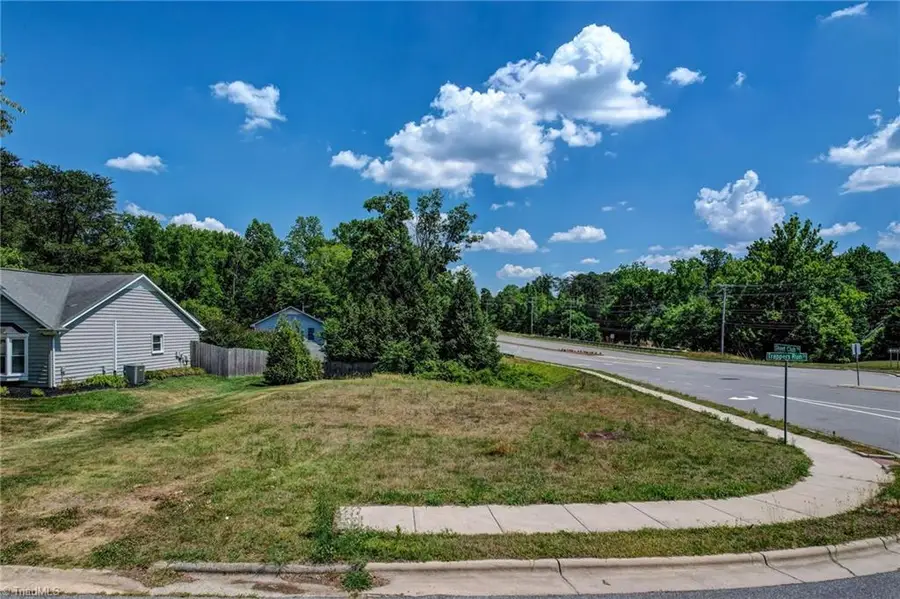 4000 Trappers Run Court, High Point, NC 27265 - #2