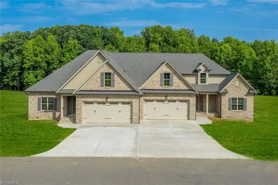 7008 Westfield Village Circle S, Summerfield, NC 27358 - #2