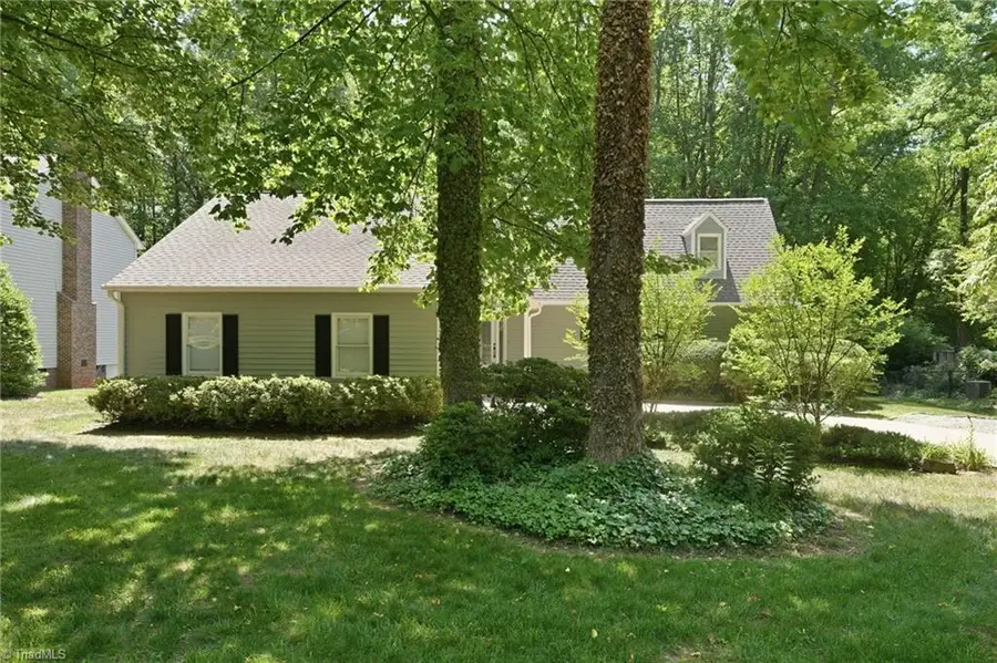 106 Forestview Drive, Elon, NC 27244 - #2