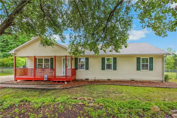 3805 Spring Branch Drive, Winston-Salem, NC 27107