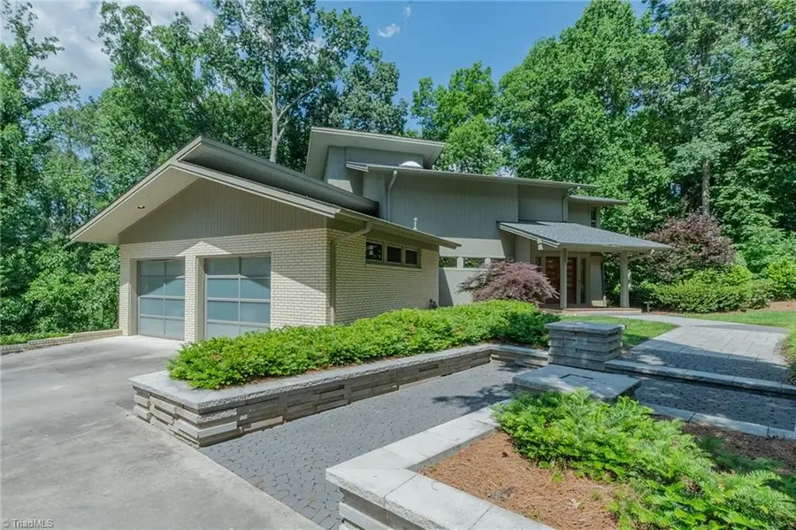 6832 Colonial Club Drive, Thomasville, NC 27360 - #2
