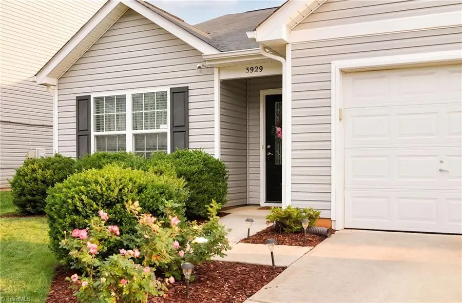 3929 Foliage Drive, Winston Salem, NC 27101 - #3