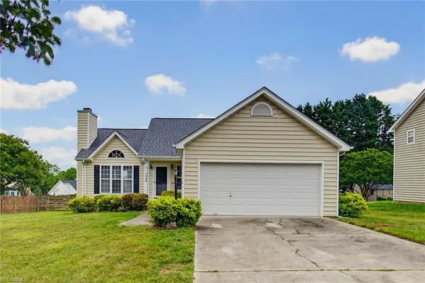 1509 Squires Lane, Kernersville, NC 27284